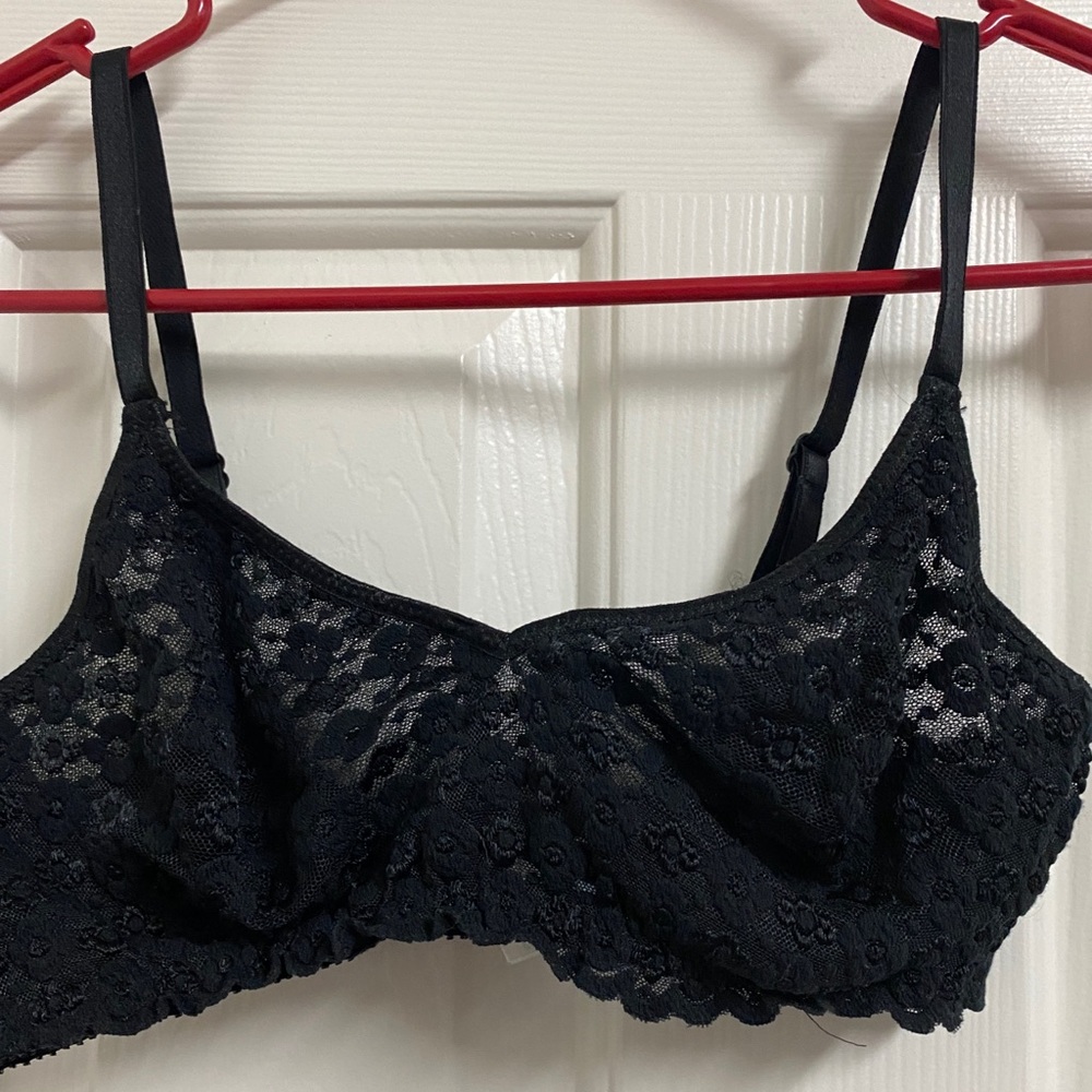Adorable sexy floral black sheer lingerie bra 34c